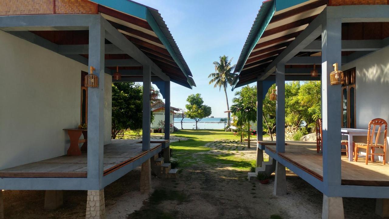 New Raya - Nias Beach Bungalows Lagudri Ngoại thất bức ảnh